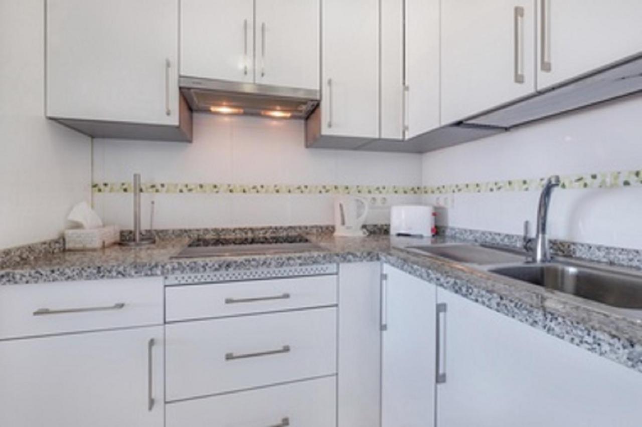 Torres Del Sol Los Cristianos Apartment ลอส กริสเตียนอส ภายนอก รูปภาพ
