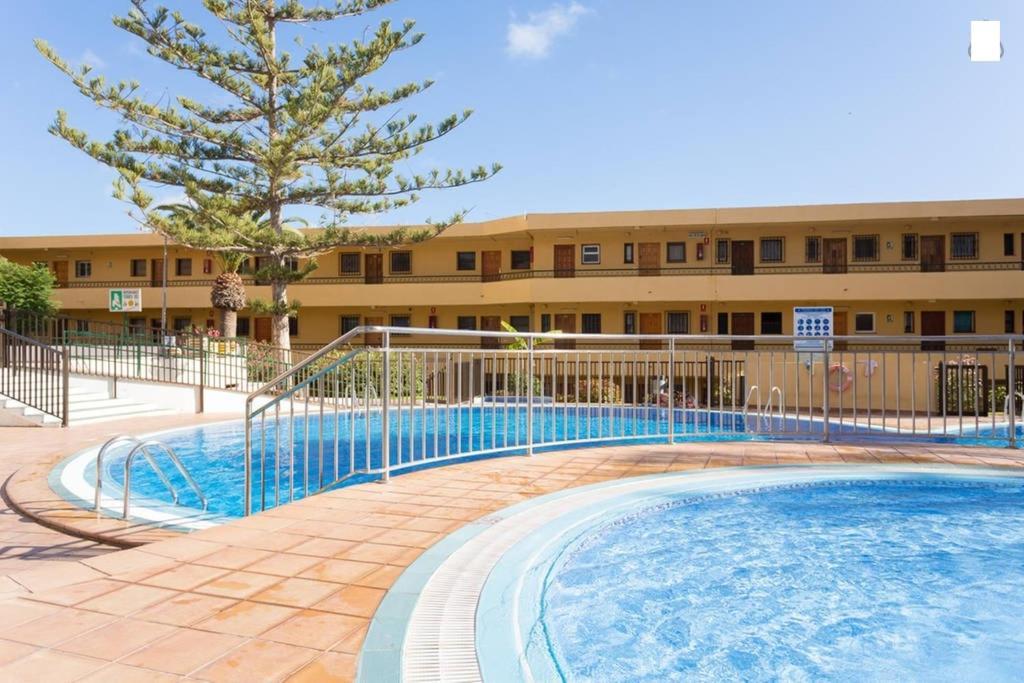 Torres Del Sol Los Cristianos Apartment ลอส กริสเตียนอส ภายนอก รูปภาพ