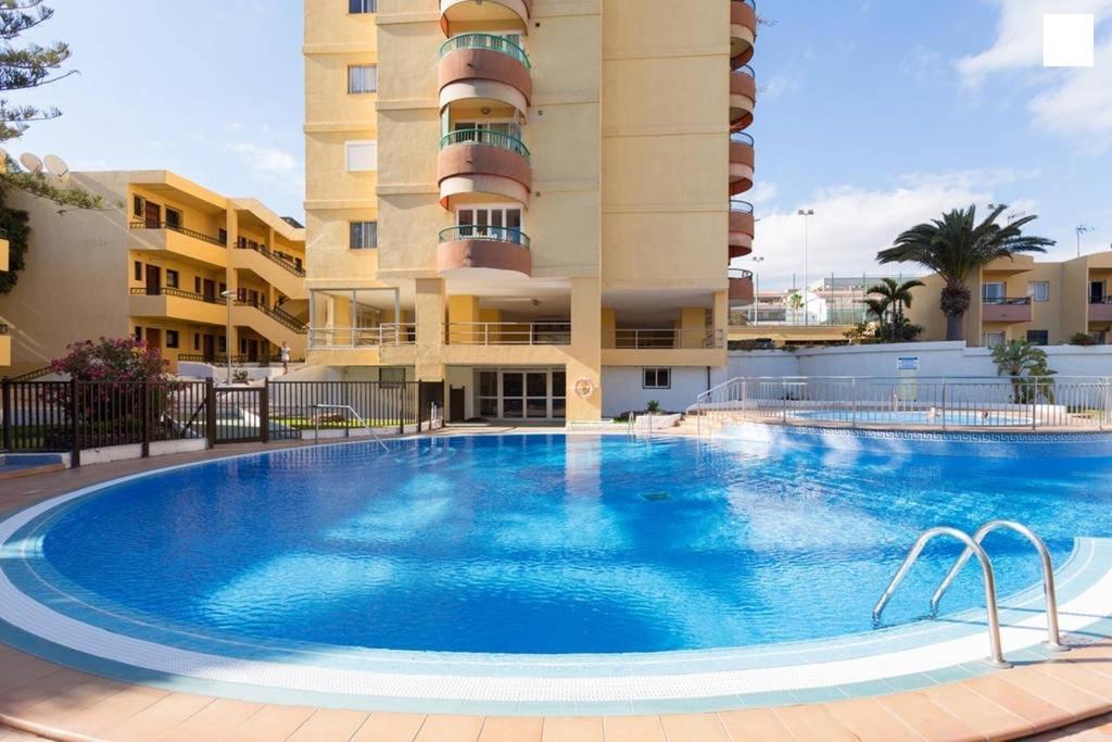Torres Del Sol Los Cristianos Apartment ลอส กริสเตียนอส ภายนอก รูปภาพ